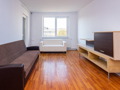 Vanzare Apartament 4 camere Drumul Taberei centrala proprie