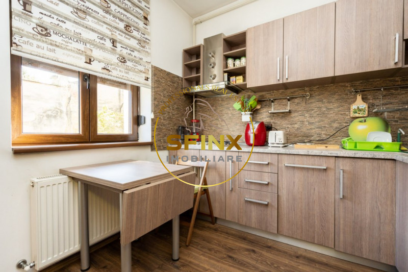 De vanzare -  3 camere I 87mp + boxa I  Austrului