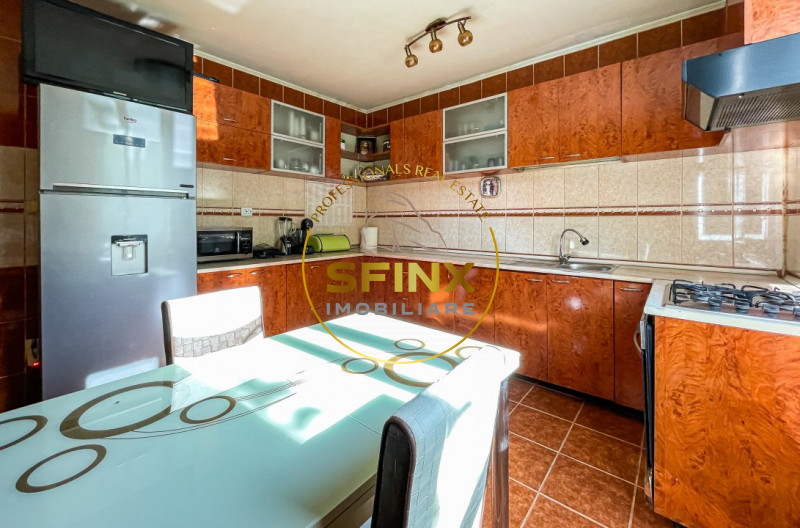 Vanzare Vila 7 camere Pantelimon