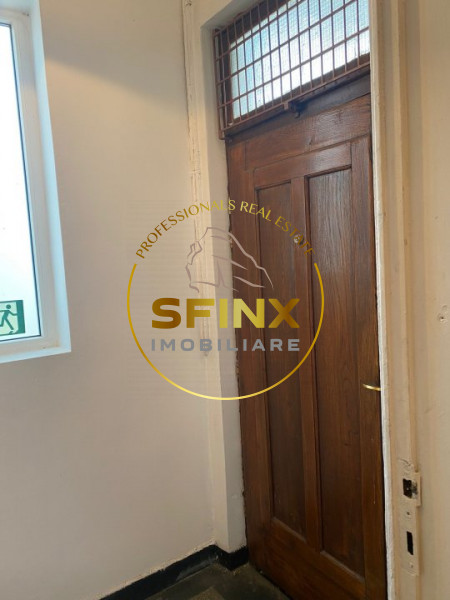 Apartament in vila  2 camere  zona Decebal