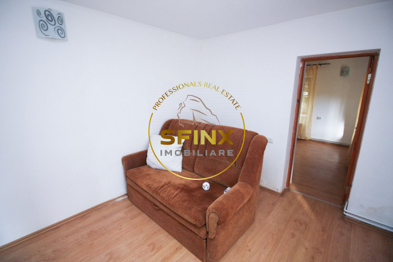 Apartament in vila cu teren aferent