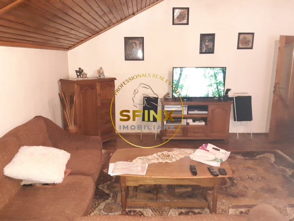 Apartament in vila cu teren aferent