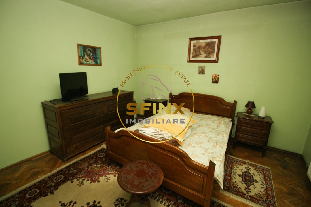 Apartament in vila cu teren aferent