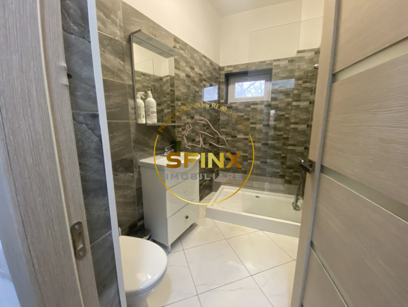 Vila 15 camere de inchiriat zona Decebal