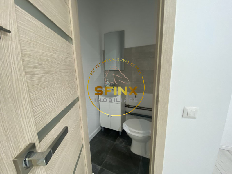 Vila 15 camere de inchiriat zona Decebal