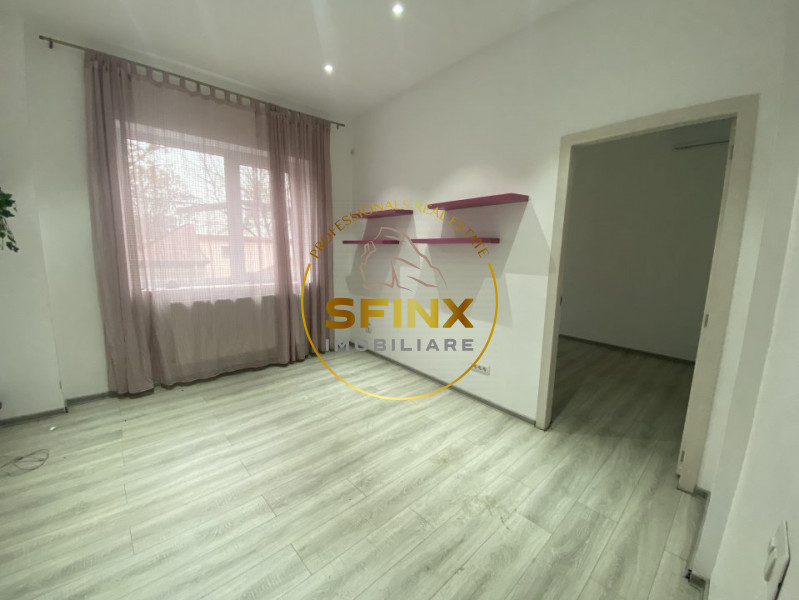 Vila 15 camere de inchiriat zona Decebal