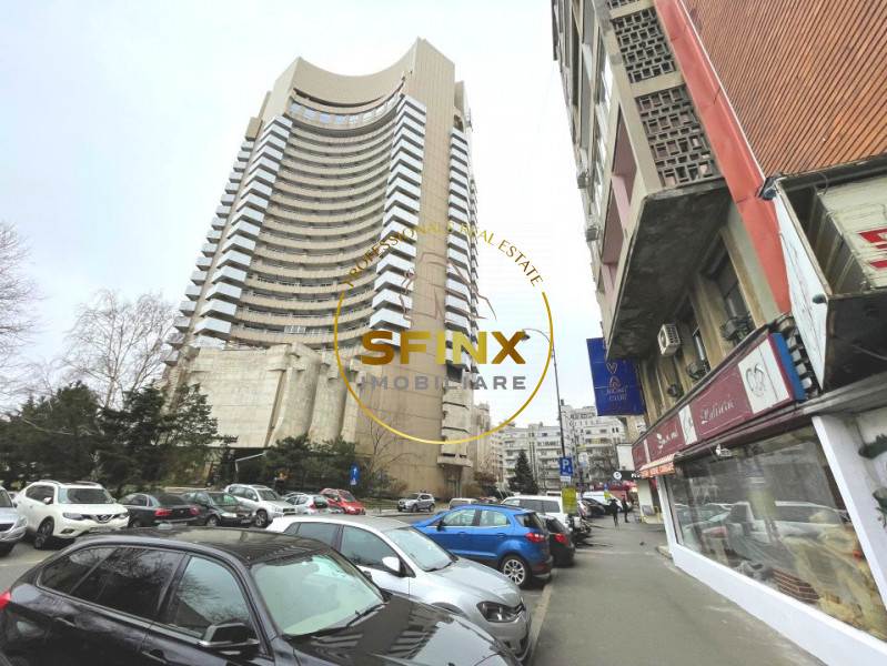 Spatiu comercial -Birouri - Universitate