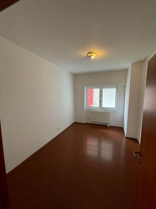 Vanzare 3 camere Bucurestii Noi