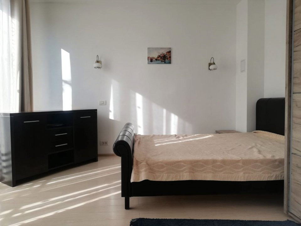 De inchiriat Apartament 3 camere in Vila Floreasca