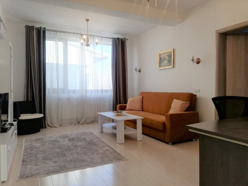 De inchiriat Apartament 3 camere in Vila Floreasca