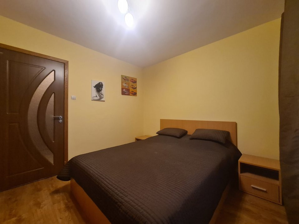 De inchiriat 3 camere Timpuri Noi