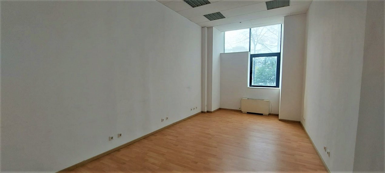 De vanzare - Spatiu comercial Piata Alba Iulia