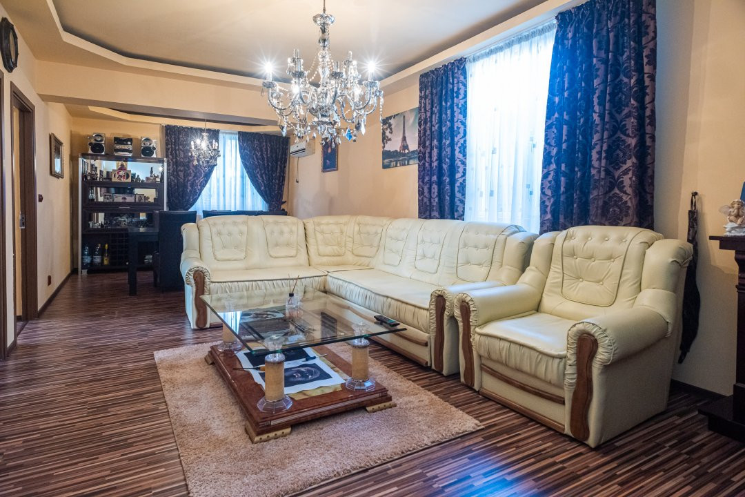 Vanzare vila 7 camere Pantelimon Selgros