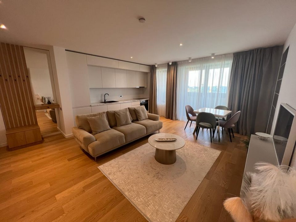 Vanzare apartament 2 camere Complex Aviatiei Tower