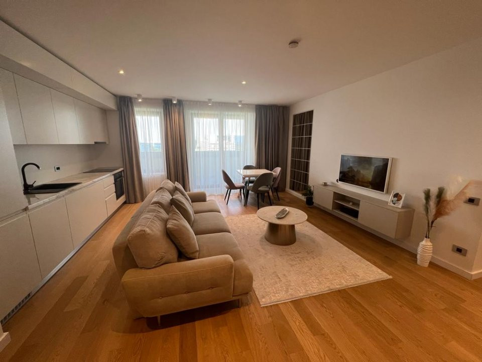 Vanzare apartament 2 camere Complex Aviatiei Tower