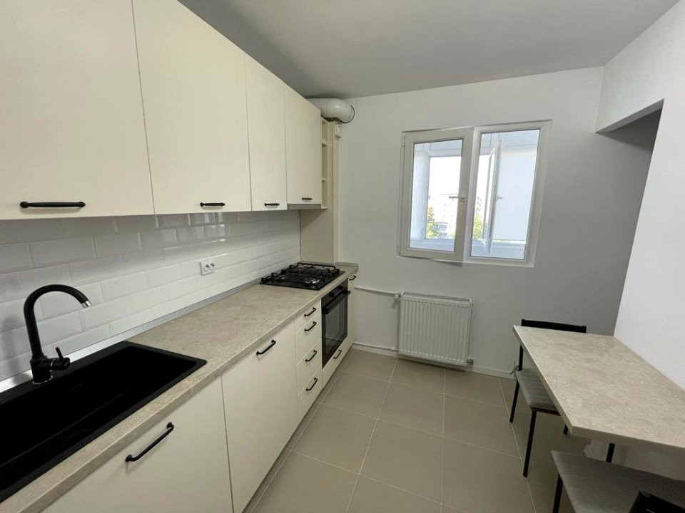 Inchiriere apartament 2 camere renovat Crangasi Metrou