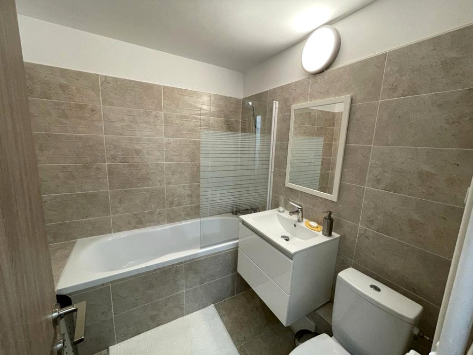 Inchiriere apartament 2 camere renovat Crangasi Metrou