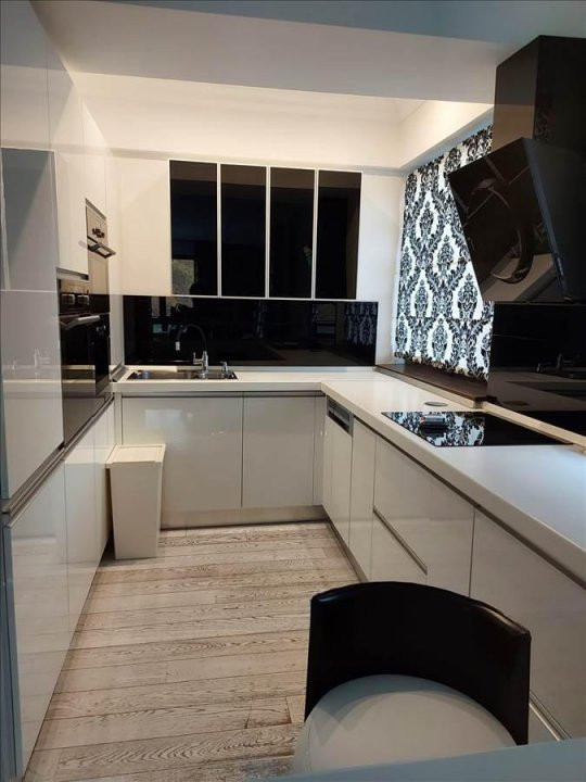 Vanzare apartament 3 camere Tampa Gardens, Brasov