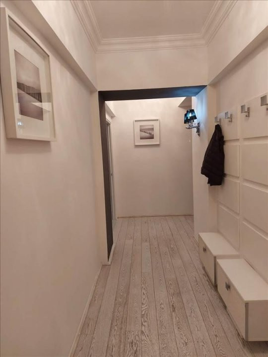 Vanzare apartament 3 camere Tampa Gardens, Brasov