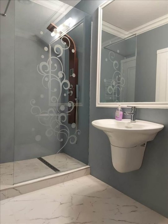 Vanzare apartament 3 camere Tampa Gardens, Brasov