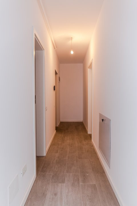 Metrou Jiului 3 camere