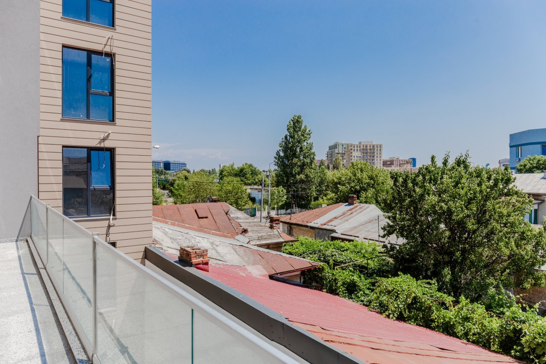 Metrou Jiului 3 camere