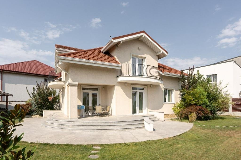 Vila 7 Camere Bragadiru cartier Independentei