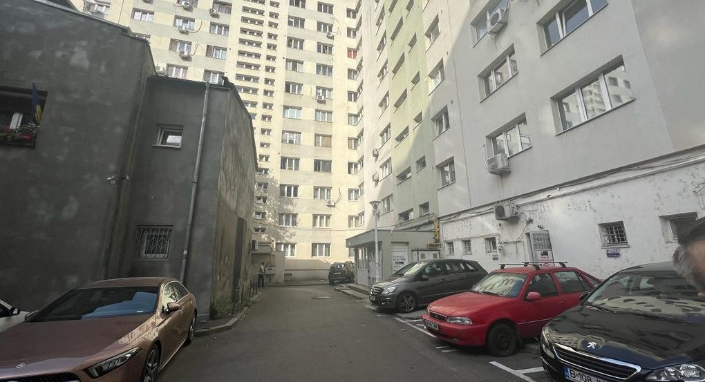 Garsonieră lângă Metrou Bucur Obor - Mobilată și Utilată