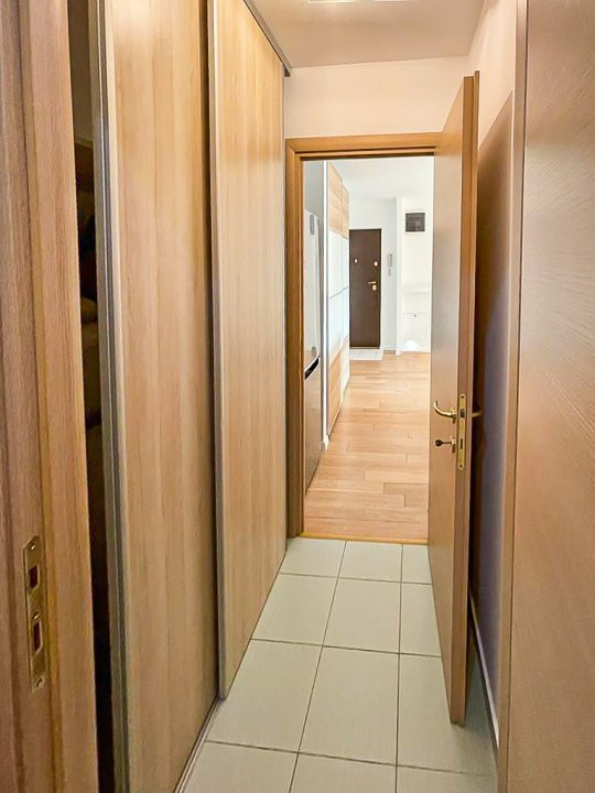 Apartament 2 camere curte proprie loc de parcare Sisesti