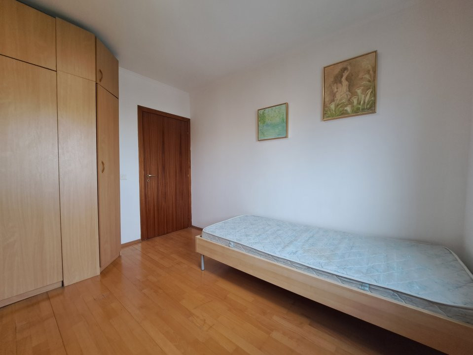 De Inchiriat Apartament spatios 4 camere Parc Sebastian