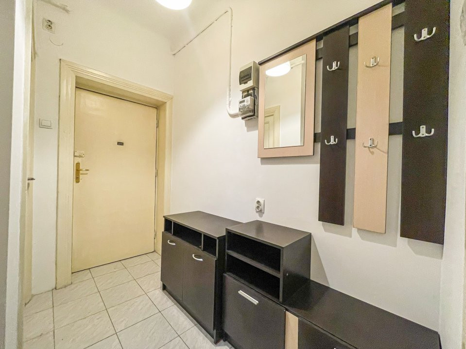 Piata Regina Maria chirie 2 camere centrala proprie