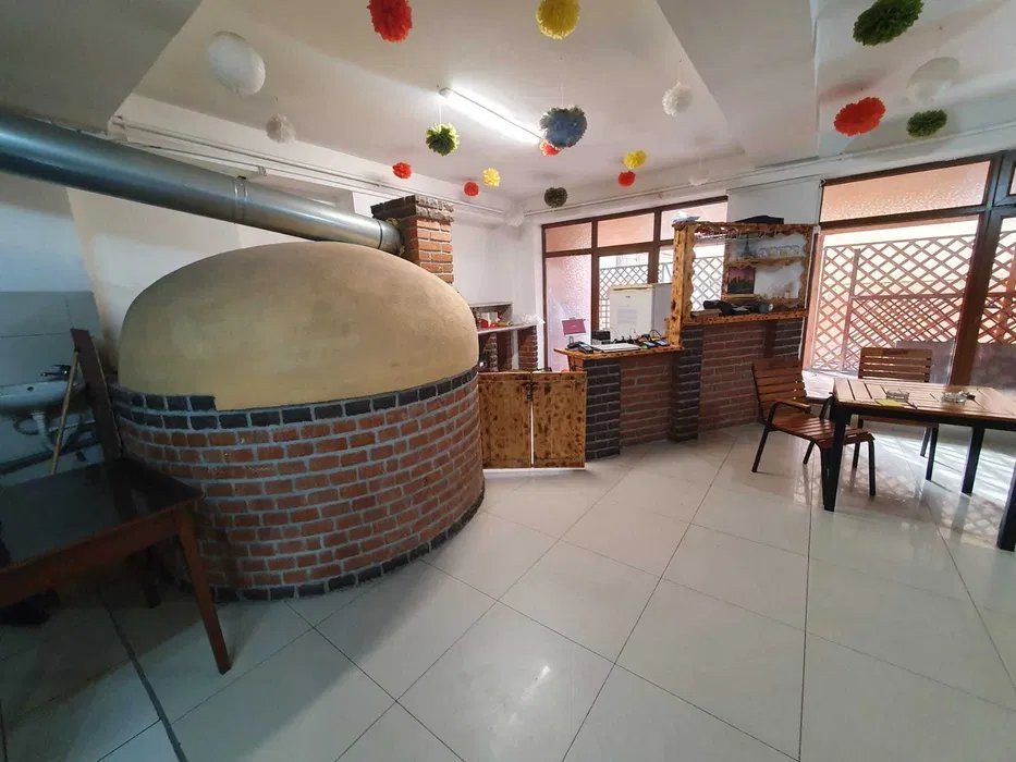 Închiriere Spațiu Comercial 80mp - Ideal pentru Laborator, Catering