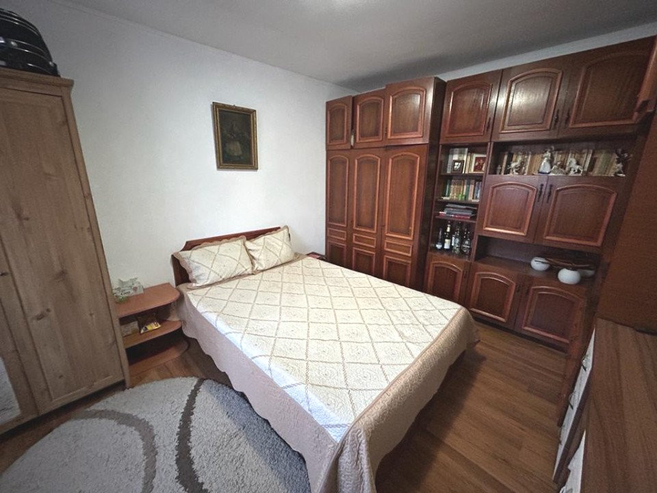 Casa cu curte Colosseum Soseaua Chitilei