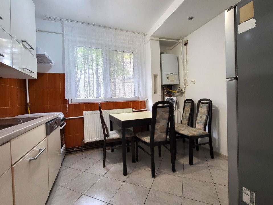 De inchiriat - 3 camere 62mp - Pajura - 450m Metrou Jiului