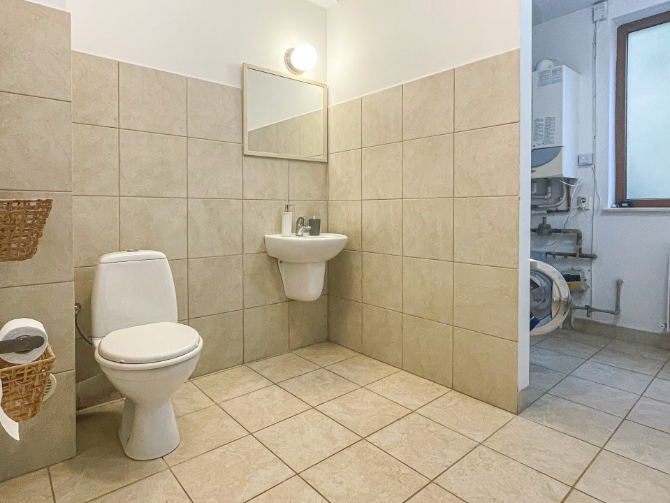 Vila Pipera rond OMV curte libera 222mp