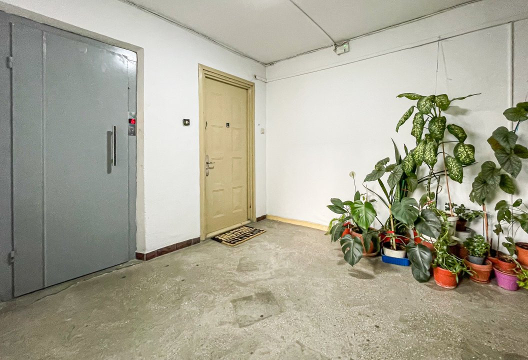 De inchiriat 3 camere 13 Septembrie  Panduri centrala proprie