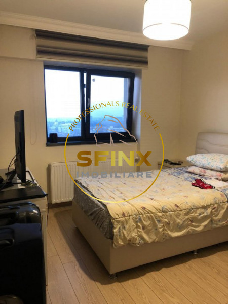 Penthouse de vanzare  in Metrocity 