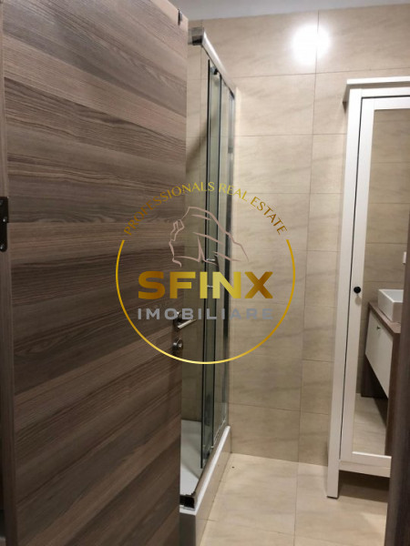 Penthouse de vanzare  in Metrocity 