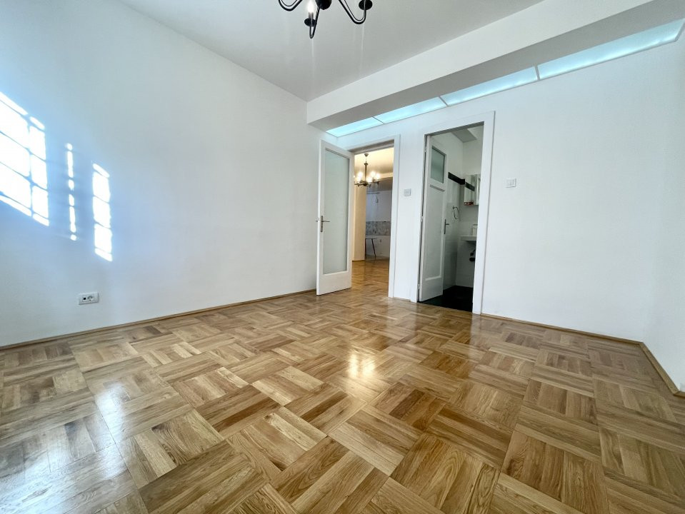 Apartament luminos- 3 camere 75mp - Polona