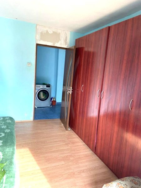 Apartament 3 camere  Metrou Pacii Militari 