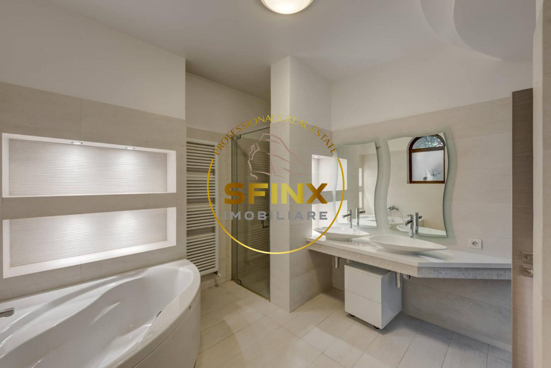 Near the forest, 5 bedroom individual villa with garden and pool  Iancu Nicolae