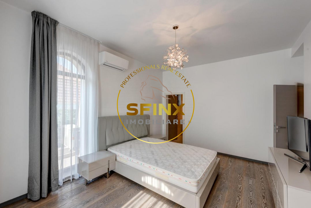 Near the forest, 5 bedroom individual villa with garden and pool  Iancu Nicolae