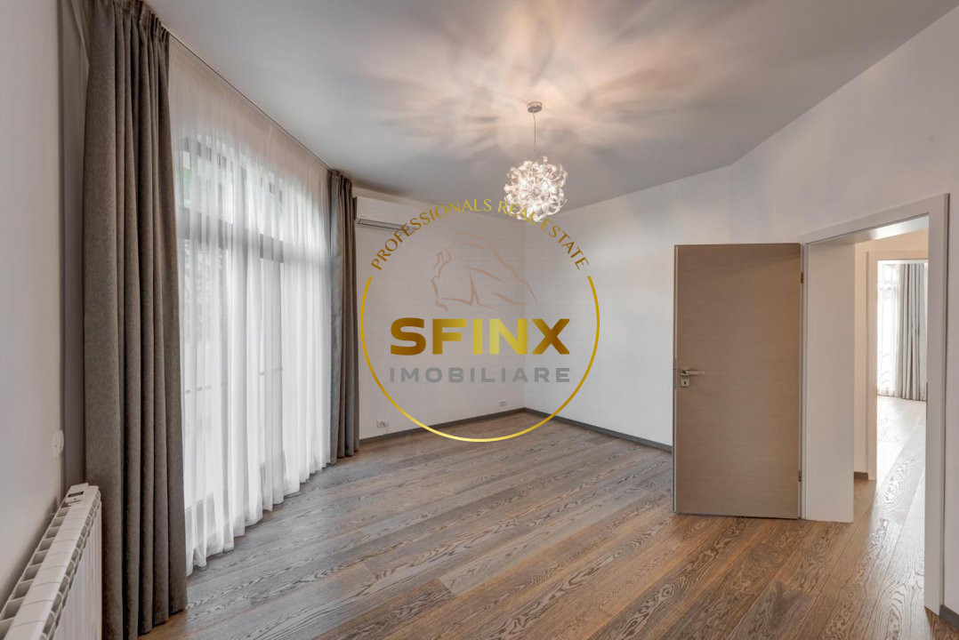 Near the forest, 5 bedroom individual villa with garden and pool  Iancu Nicolae