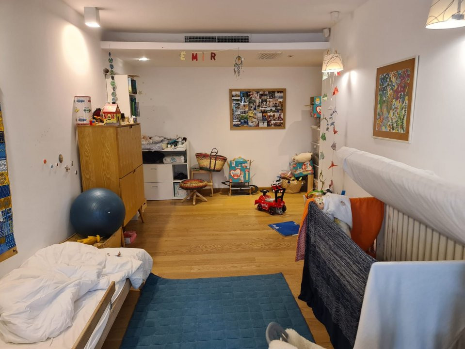 Rare offer, 4 room modern apartment with private garden în Kiseleff