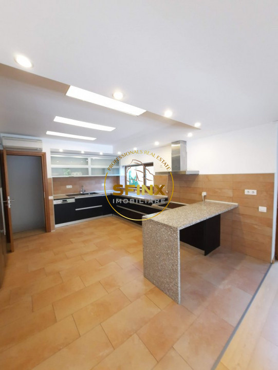 Near the forest, 6-7 bedroom individual, refurbished villa with pool and garage