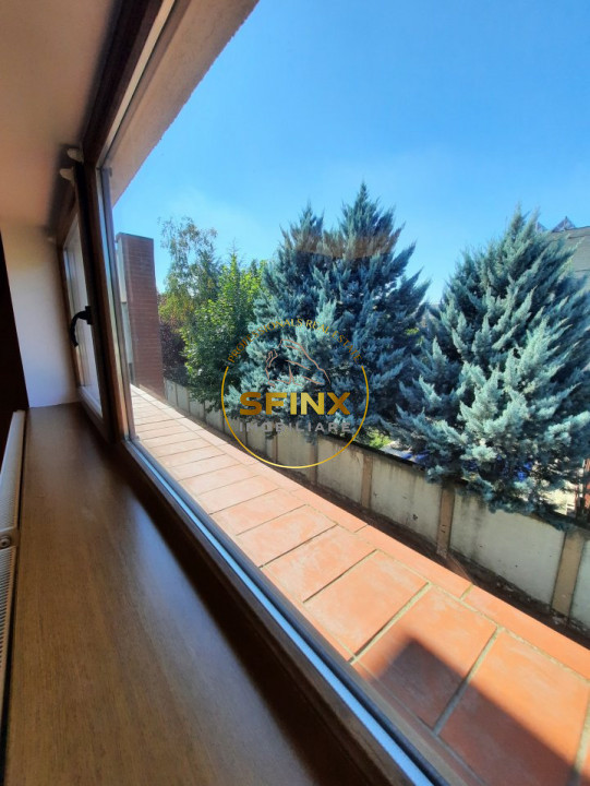 Near the forest, 6-7 bedroom individual, refurbished villa with pool and garage