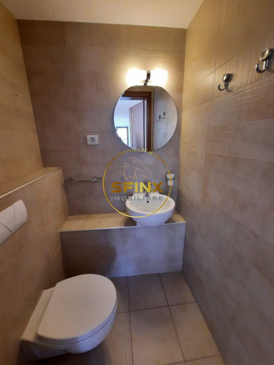 Near the forest, 6-7 bedroom individual, refurbished villa with pool and garage