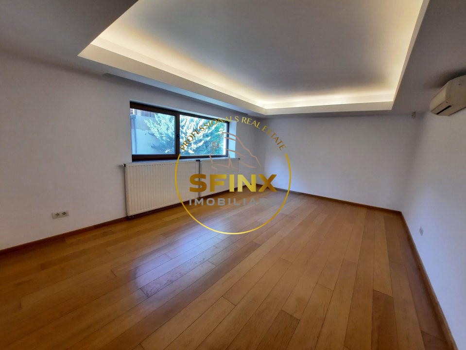 Near the forest, 6-7 bedroom individual, refurbished villa with pool and garage