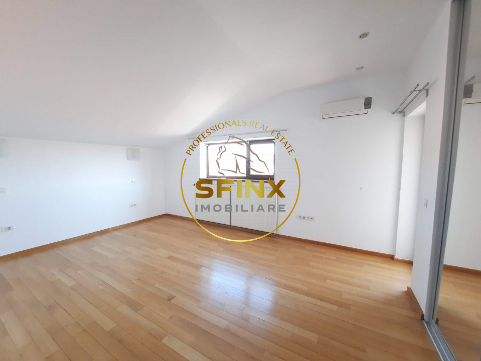 Near the forest, 6-7 bedroom individual, refurbished villa with pool and garage