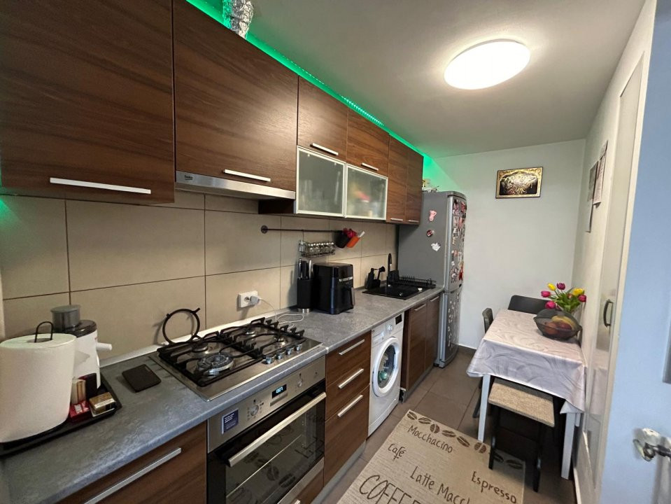 Vanzare apartament 2 camere Militari Pacii Ten Blocks